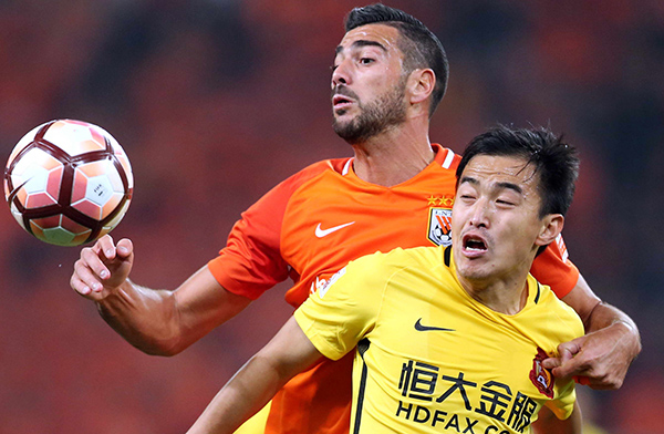 转会期中超传出新动向;印第安纳步行者门线救险;管理层表态——赛场秩序良好;数据趋势出现新变化 转会期中超传出新动向;印第安纳步行者门线救险;管理层表态——赛场秩序良好;数据趋势出现新变化