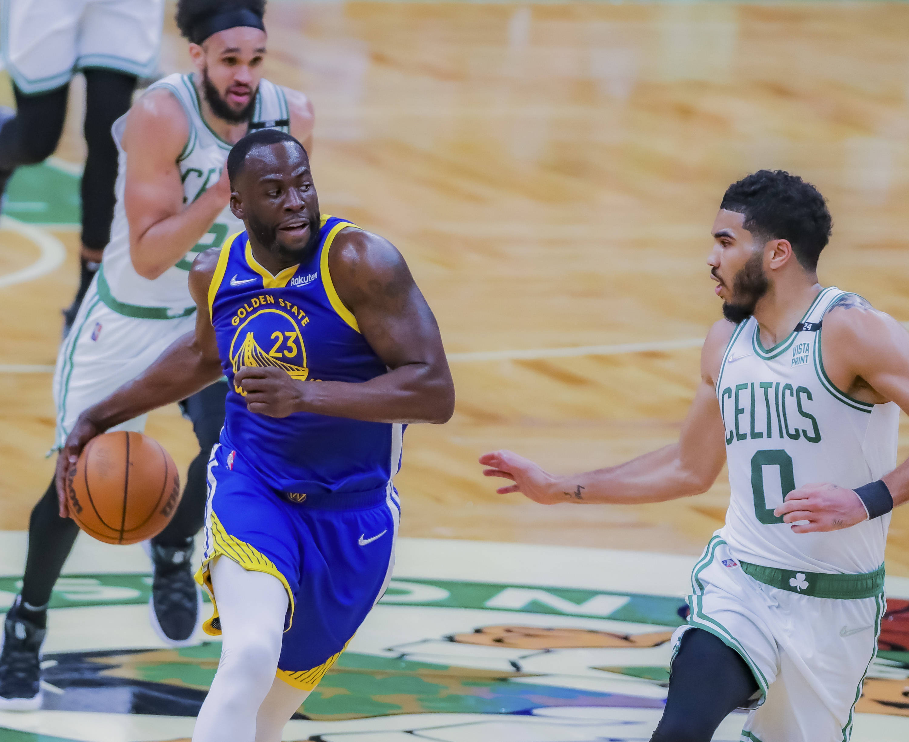 开云娱乐官网 -风云突变！亚特兰大关键时刻篮板制胜，欧联版图或变，更衣室稳定，年轻球员得到机会的简单介绍